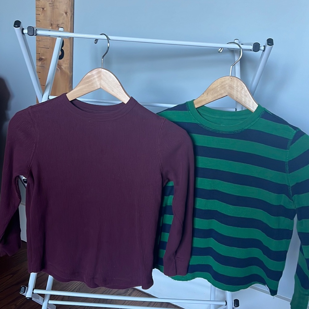 Gap and old navy boys size 6/7 longJohn’s style shirts 2 total